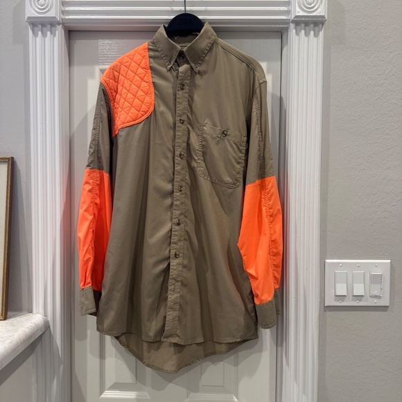 Kevin's Single Right Patch Long Sleeve Shooting Shirt - Picture 2 of 6